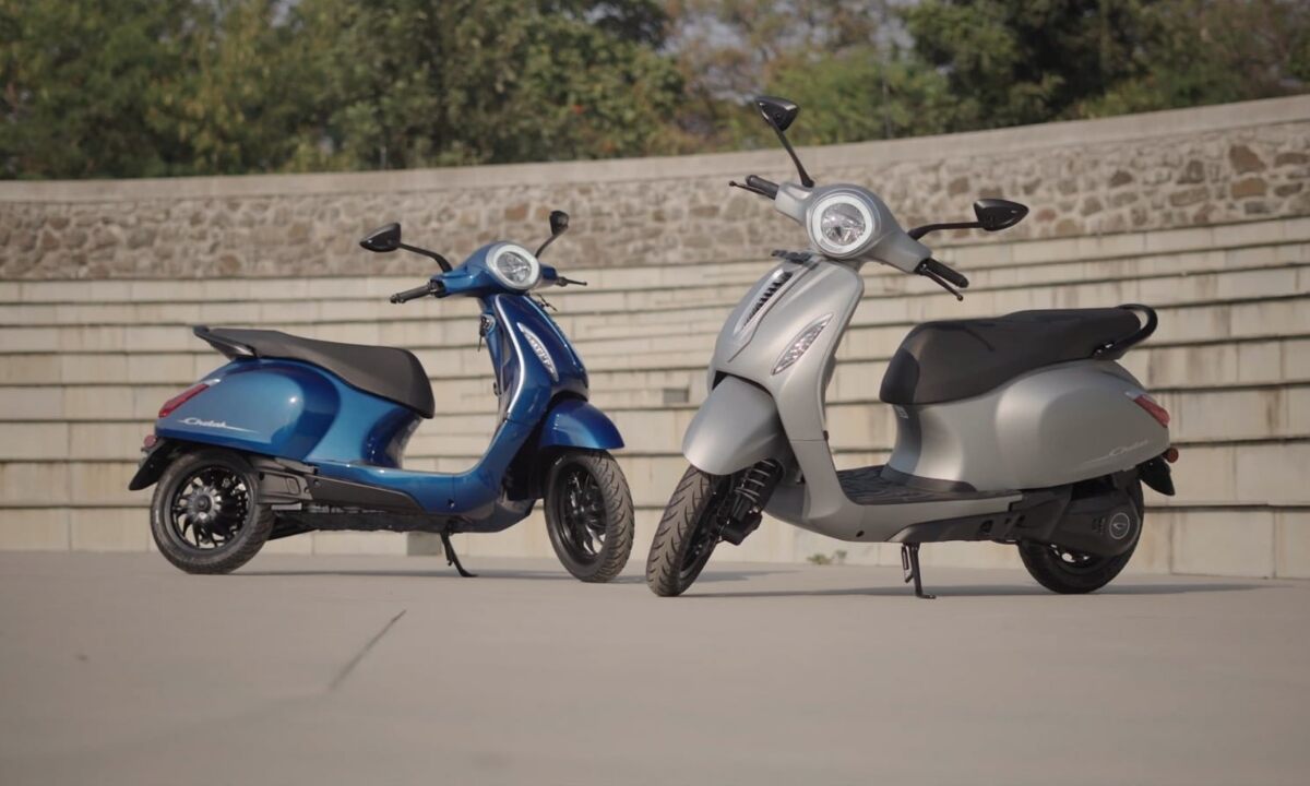 EV सेगमेंट का नया चैंपियन Bajaj Chetak Electric ने लॉन्च के साथ ही जीत लिया बाजार और दिल
