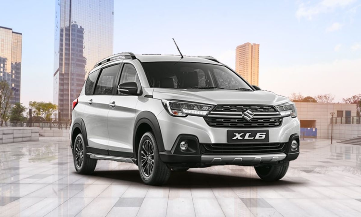 Maruti Suzuki XL6 की धमाकेदार वापसी, अब खरीदें यह 7 सीटर लग्जरी SUV अब सिर्फ ₹12 लाख में