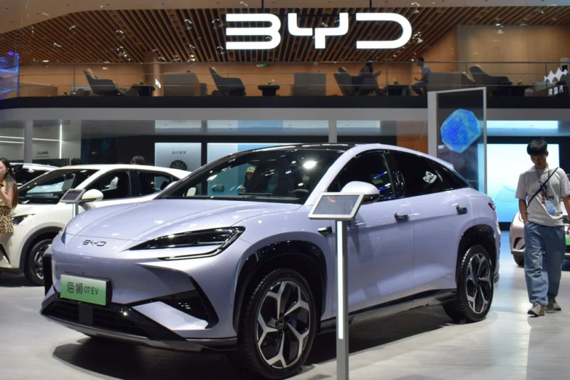 Geely Auto Q3 Revenue Surpasses 89 Billion Yuan, Closing in on BYD’s Market Share | A New Independent Leader?